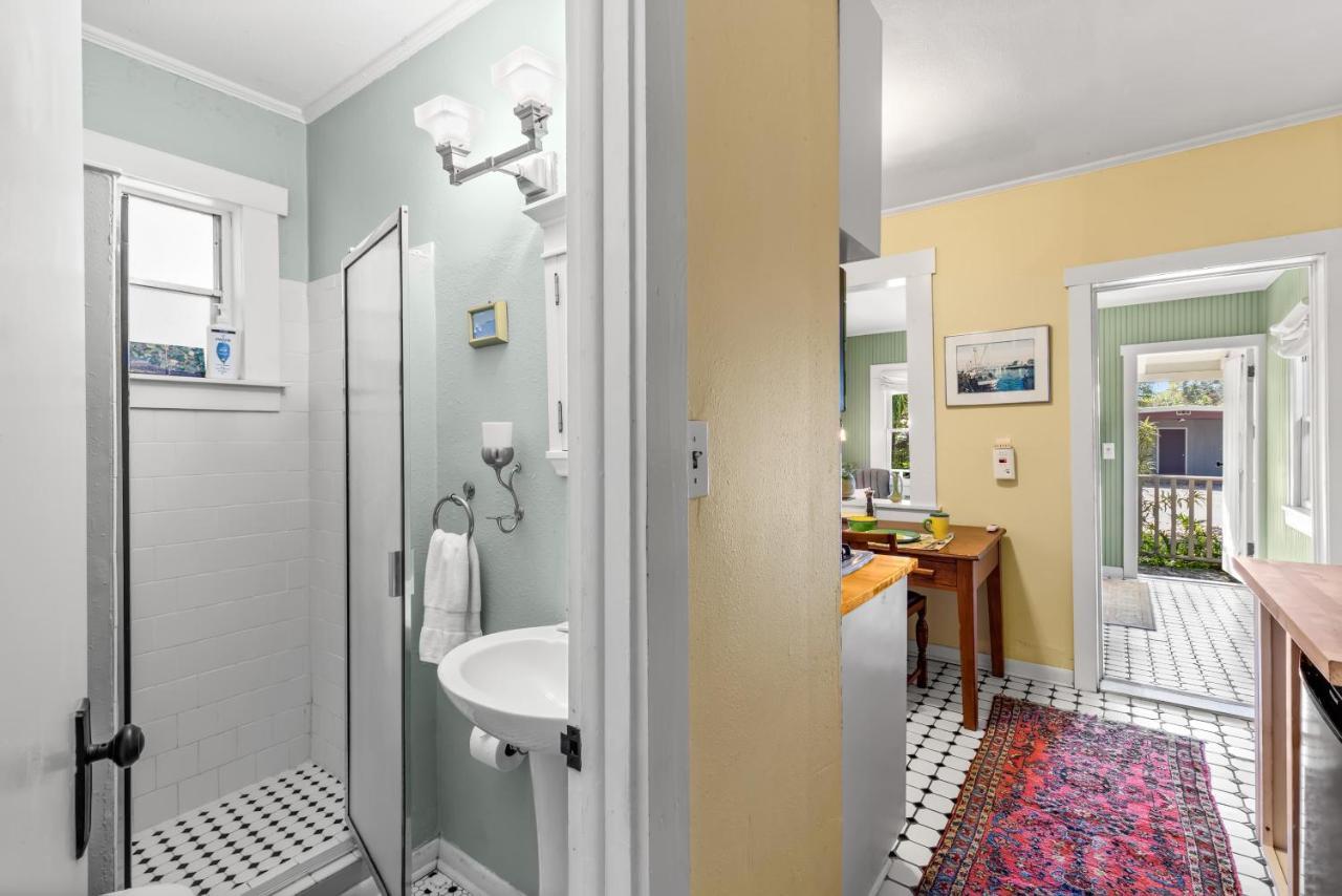Charming 1923 Cottage At Erehwon Retreat Tampa Buitenkant foto